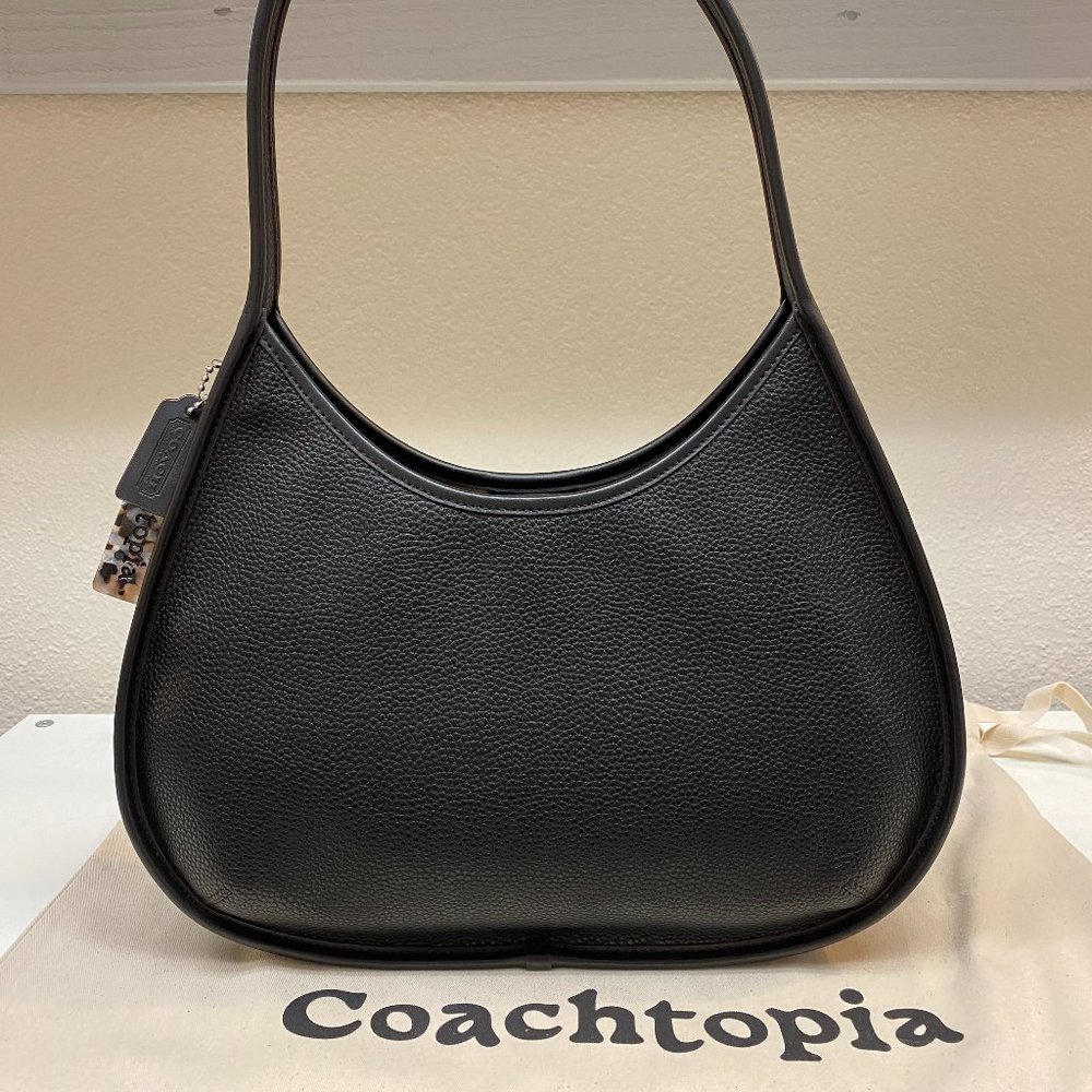 Coach Coachtopia Large Ergo Bag in Black Pebbled Leather